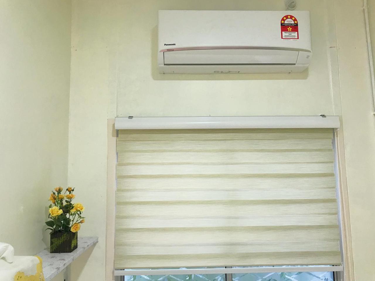 Merdeka Guest House 2 Kuching Exterior photo